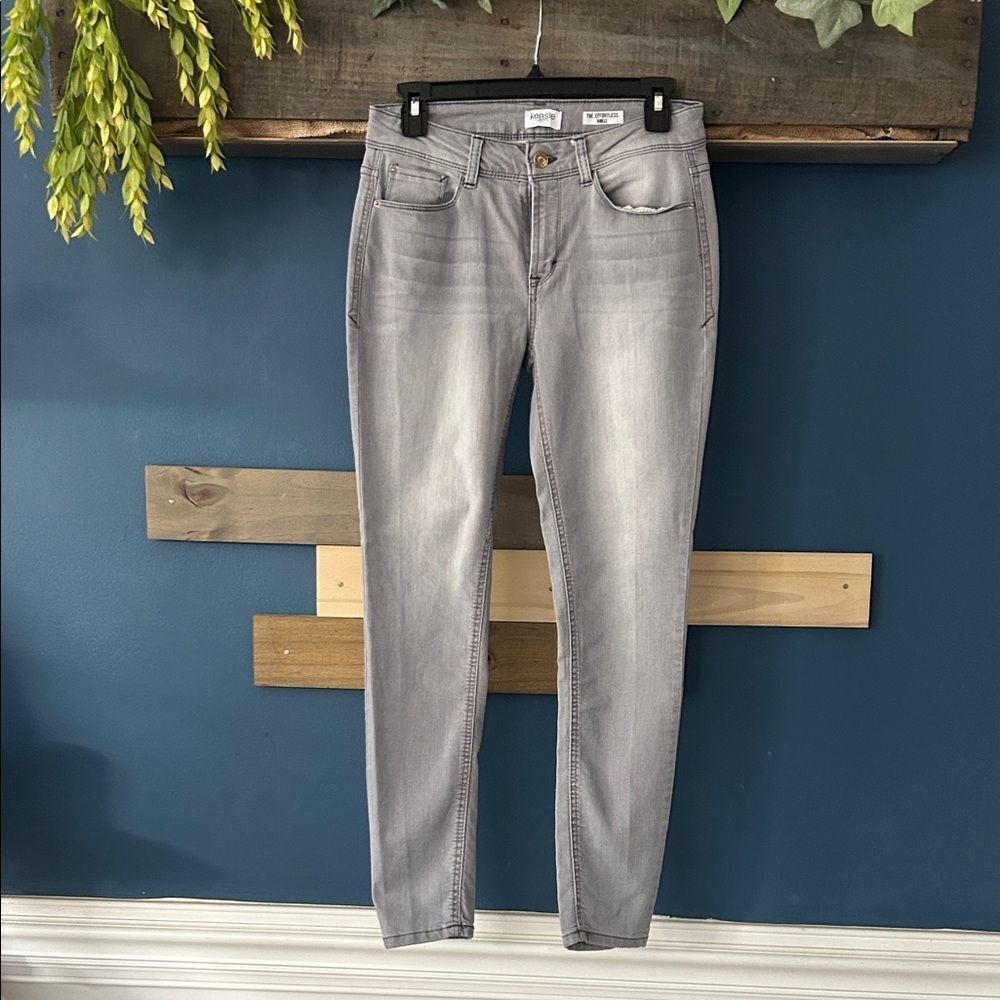 Kensie Light Gray Skinny Jeans